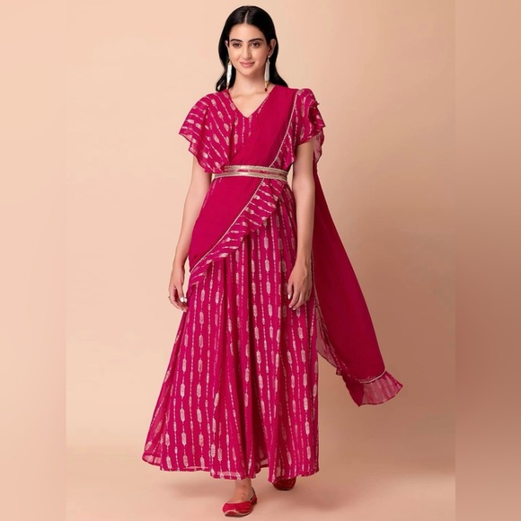 Ridhi Mehra x indya (S) Saree with belt - Picture 2 of 16